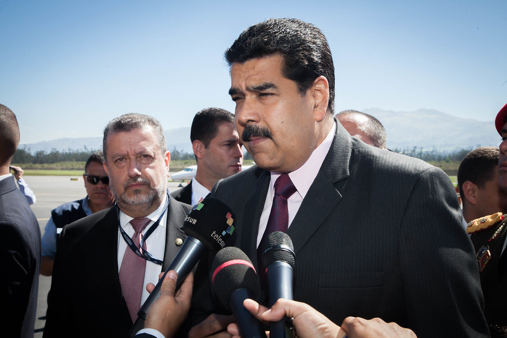Esbirros de dictador Maduro persiguen a esposa e hija de Guaidó